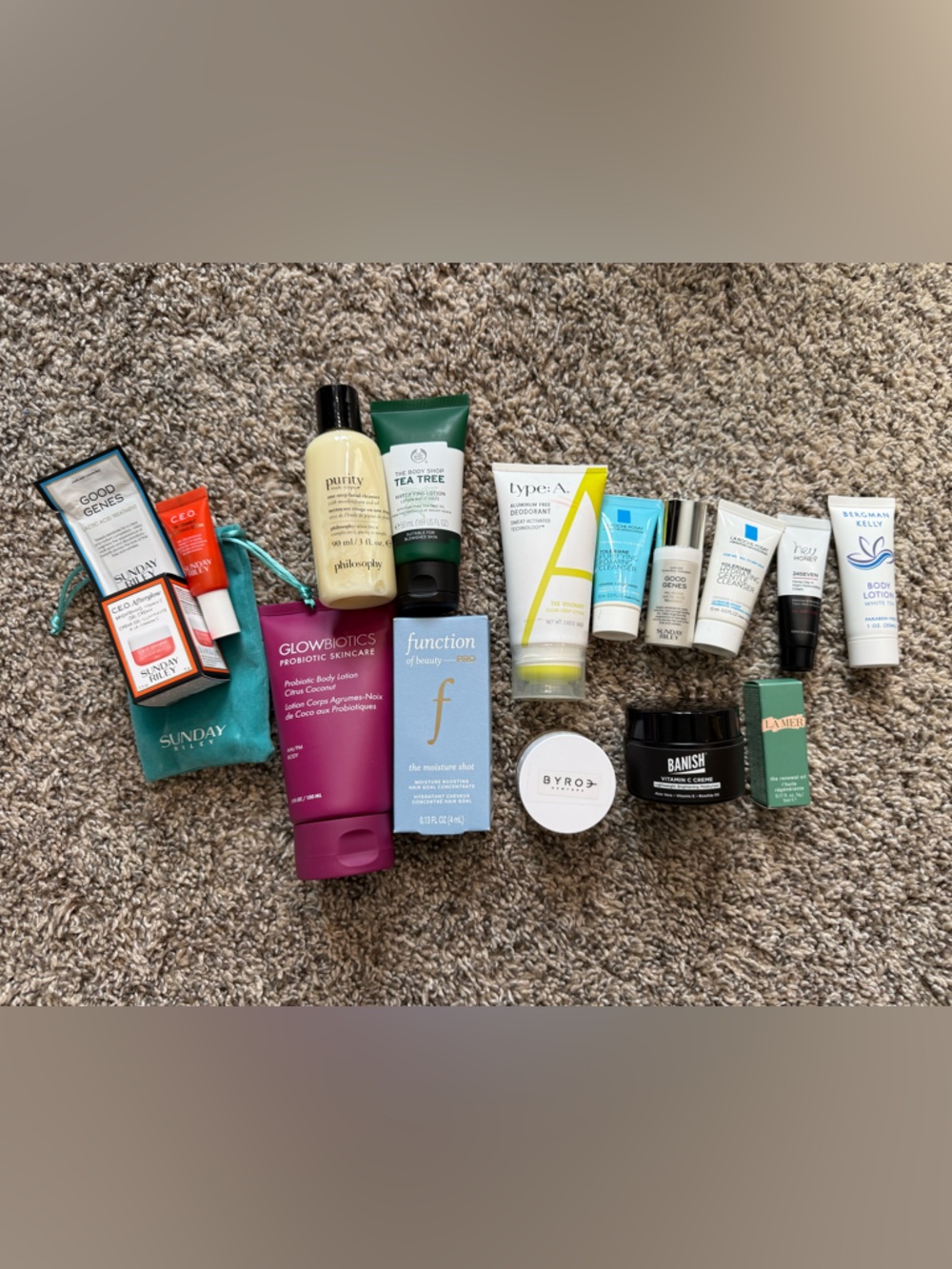 NEW Skincare minis bundle.